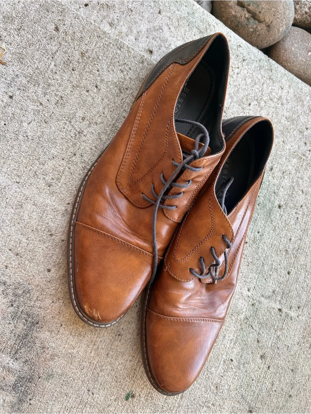Classic Tan Leather Derby Shoes for Men